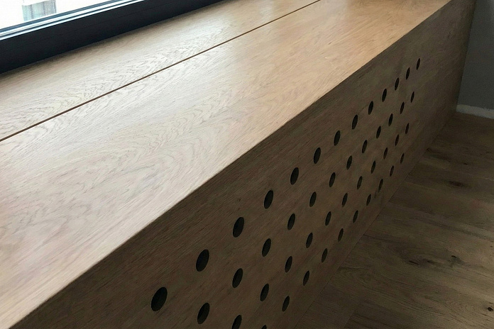 Деревянный подоконник с зоной хранения (4). Работы компании РСК Интерьер.