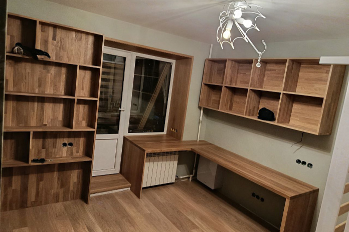 Комплект изделий из дуба в детскую (1). Работы компании РСК Интерьер.