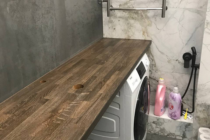 Столешница в ванную из дуба в цвете венге (3). Работы компании РСК Интерьер.
