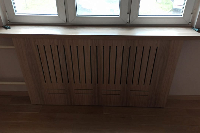 Подоконник с экраном для батареи (1). Работы компании РСК Интерьер.