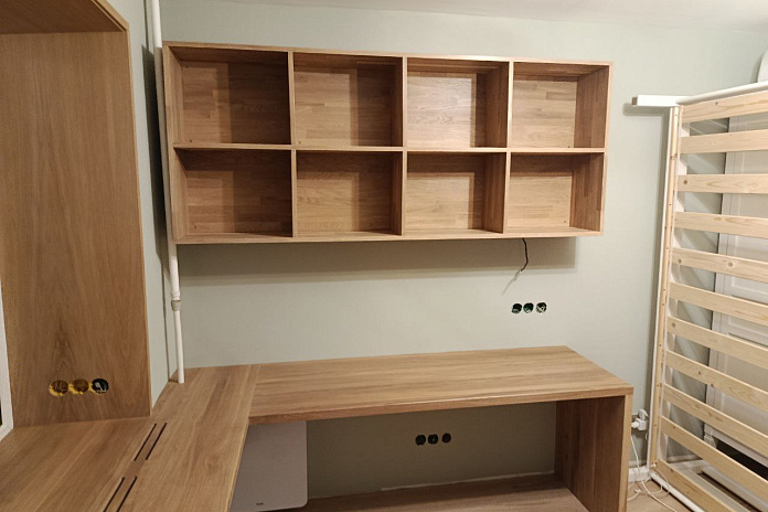 Комплект изделий из дуба в детскую (4). Работы компании РСК Интерьер.